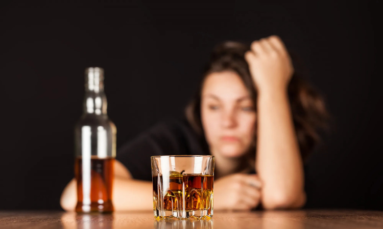 ترک الکل در منزل بصورت ایمن چگونه است؟